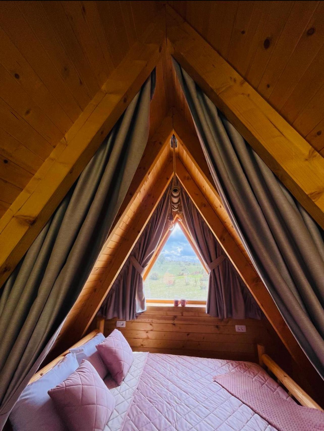 A Frame Houses Ans Zabljak Bagian luar foto